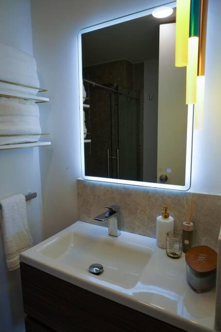 Hotel Suite Luxe Sunset Tijuana Exterior foto
